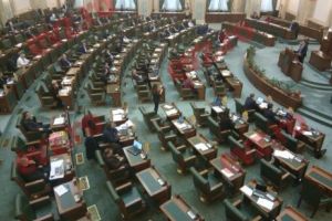 PNL şi USR vor ataca la CCR legile Justiţiei