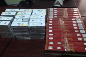 Dosare penale pentru vanzatorii din Obor prinsi cu tigari netimbrate