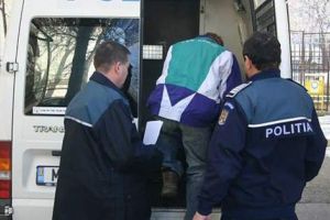 S-a întors la puşcărie