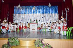 In ajunul Craciunului, Primaria Cumpana a adus zambetul pe buze copiilor si batranilor din comuna (galerie foto) 