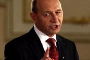 Băsescu s-a ENERVAT în DIRECT şi a JIGNIT pe TOATĂ LUMEA. Declaraţii FĂRĂ PRECEDENT ale fostului preşedinte 