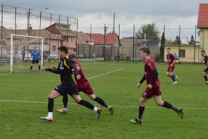 Surprize şi confirmări în Liga IV