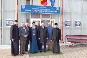 Vizită de rang înalt: Moş Crăciun a venit mai devreme la Spitalul Murgeni