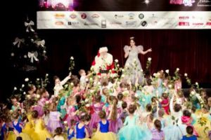 Feeria Crăciunului, feeria poveştilor. Prinţese şi cavaleri miniatură, pe scena Teatrului de pe Lipscani