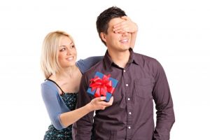 Idei de cadouri de Crăciun pentru iubit (EL)