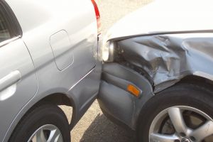Accident în Șelimbăr. Șoferiţa nevinovată a fost rănită