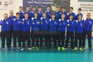 Antrenorul sucevean Răzvan Bernicu a participat la un turneu de pregătire în Spania, cu ...