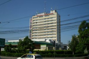 Scandal in parcarea Hotelului Prahova. A intervenit Politia