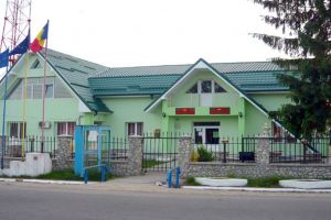 Un barbat din Valcea a fost salvat de la sinucidere, după patru ore de negocieri