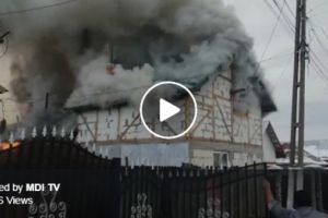 Incendiu URIAS la Filipestii de Padure. Ard doua case/ VIDEO