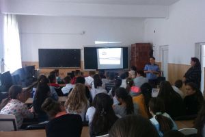 Școala în siguranţă, un obiectiv prioritar pentru poliţiştii gălăţeni