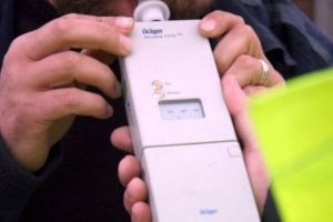 Bărbat din Cisnădie prins băut la volan în Sadu