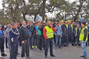 GREVA DOCHERILOR din portul Constanţa. Vor lefuri mai mari