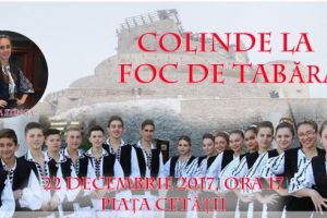 Colinde la foc de tabără, în centrul Devei
