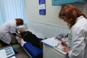 Medicii de familie ANUNȚĂ HAOSUL în sistemul sanitar! 2018 vine cu VEȘTI EXTREM DE PROASTE pentru români