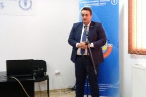 A început febra negocierilor contractelor de muncă