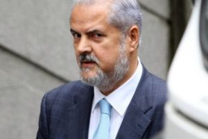 Cine a creat Statul Paralel în România? Adrian Năstase nu s-a ferit şi a DETONAT BOMBA! Bărbat sau femeie?