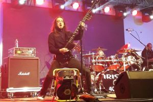 Iris, fără Cristi Minculescu, la Târgul de Crăciun: Artiştii i-au 