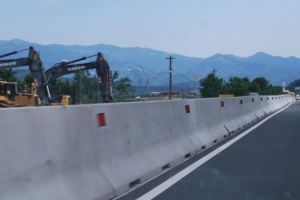 Separatoare de sens pe DN 11, între Braşov şi Hărman