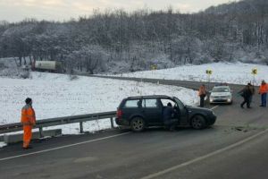 FOTO Accident cu patru victime la Ruşi
