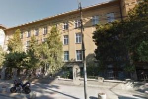 Doi directori din cadrul Institutului de Urologie din Cluj au fost reţinuţi de oamenii legii