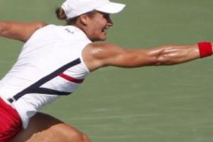 Monica Niculescu, ELIMINATĂ de la Wuhan chiar de ziua ei. Românca a pierdut CATEGORIC în primul tur