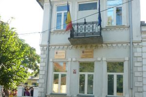 300 LOCURI DE MUNCĂ ÎN DOMENIUL AGRICOL (RECOLTARE ZMEURĂ)  ÎN PORTUGALIA PRIN INTERMEDIUL REŢELEI EURES