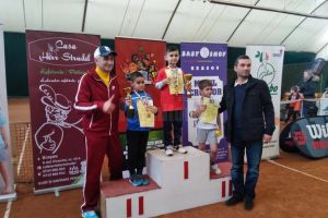 David Arcip, dublu campion naţional la Tenis 10