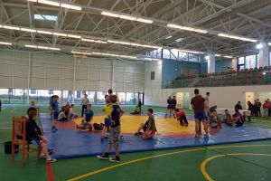 Elevii din Dumbrăveni s-au întâlnit cu legendele luptelor din judeţ şi din România