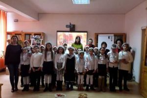 Simpozionul Judeţean “Să păstrăm şi să preţuim tradiţiile şi obiceiurile străvechi”, la Casa Corpului Didactic Teleorman