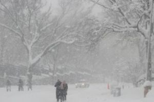 Ne aşteaptă temperaturi şi fenomene surpriză: Cum va fi vremea de Crăciun şi Revelion, în România