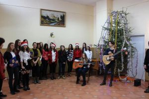 Militarii Brigăzii 61 Vânători de Munte „General Virgil Bădulescu” au primit „cete de colindători”