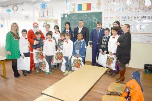 Moş Crăciun a ajuns la Negreşti