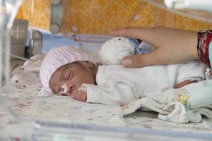 Apel ”Salvati Copiii” pentru implicarea companiilor in salvarea vietilor micutilor nascuti prematur