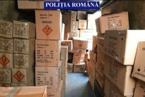 Patru tone de artificii, confiscate de poliţiştii din Constanţa 

