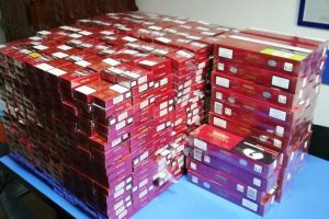 Un ucrainean care transporta ţigări, prins pe E 85, după ce a încercat să se întoarcă ...