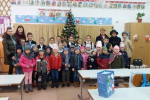 Activităţi ale preşcolarilor suceveni în cadrul proiectului ,,Învăţăm să dăruim, ...