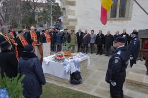 Slujbă de pomenire şi depuneri de coroane, în cinstea Eroilor Revoluţiei