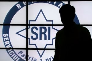Fostul ofiţer SRI, Daniel Dragomir: Peste 80 de oameni din conducerea statului, ascultaţi şi urmăriţi de SRI