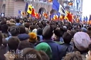 28 de ani de la Revoluţie: Imagini inedite din Oradea zilei de 22 decembrie 1989 (VIDEO)