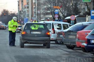 Vor Crăciun liniştit: Peste 800 de poliţişti vor patrula, zilnic, în judeţul Bihor
