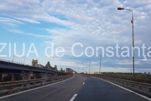 Infotrafic: Circulatia vehiculelor, altele decat cele destinate transportului de persoane, interzisa pe A2, timp de trei zile  