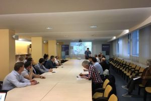 26 de chirurgi din spitale publice şi private au participat ieri la cursul practic de ...