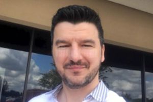 Profesor de matematică sucevean, cu o carieră strălucită în cercetare şi educaţie pe ...