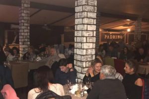 Peste 300 de persoane au sărbătorit redeschiderea Restaurantului Padrino, în acordurile muzicii