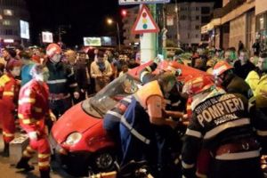 ACCIDENT SPECTACULOS la Constanţa. DOI TINERI, încarceraţi 