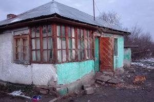 Studenţii şi profesorii specializării Jurnalism din cadrul UVT au făcut bucuroşi nişte copii amărâţi