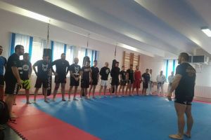 Cel mai valoros luptator MMA din Romania, Ion Pascu, a sustinut un seminar la Constanta