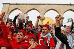 Un nou incident la Ierusalim! Trei turişti turci au fost arestaţi pe Muntele Templului 