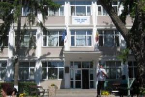 “Bani de liceu” pentru elevii de la “Cuza”